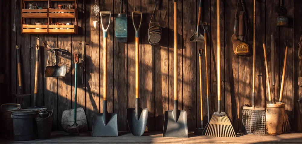 How to Store Garden Tools in Winter